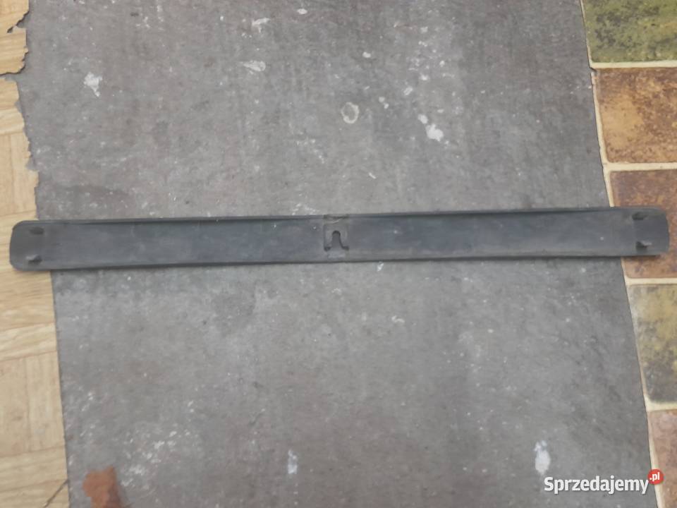 Bmw e30 zaślepka pas przedni