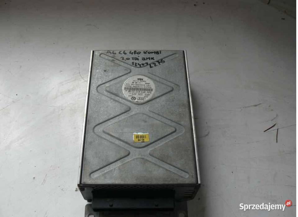 AUDI A6 C6 WZMACNIACZ AUDIO 4F0910223B osobowe