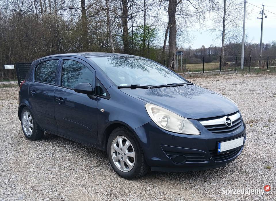 Opel Corsa 14 benzyna nieuszkodzony świętokrzyskie Busko-Zdrój