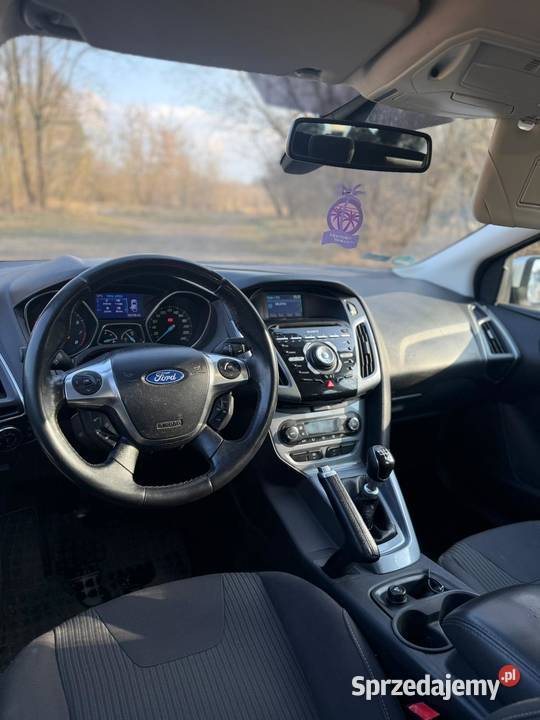Ford Focus 16 Benzyna2012R2xkompletAluZamiana nieuszkodzony Częstochowa sprzedam