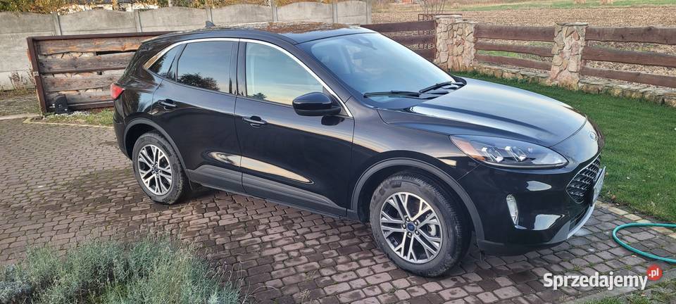 Ford Kuga Escape 15 Benzyna 180 4x4 werSEL 2022r Koło