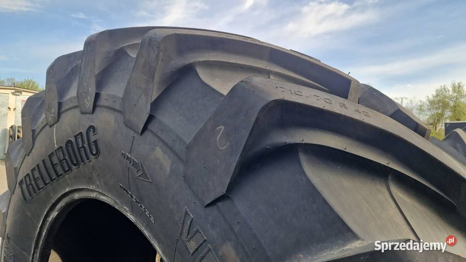 Opona o rozmiarze 71070r42 Firmy Trelleborg