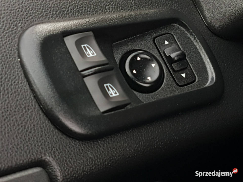 Renault Master KONTENER 8EP 422x223x223 KLIMA bluetooth
