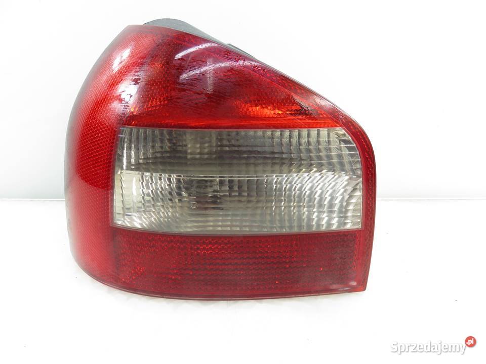 LAMPA LEWA TYLNA AUDI A3 8L1 LIFT 8L0945095B