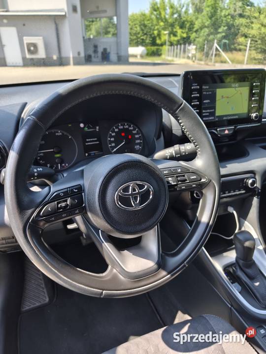 Toyota Yaris IV 15 hybryda 2021r 83 przebiegu 1500cm3 Sońsk