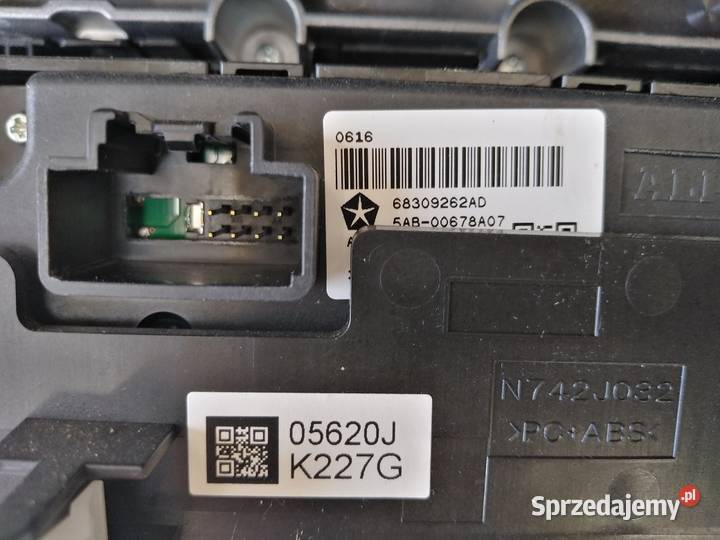 2020r DODGE RAM Vgen RADIO MONITOR NAWIGACJA