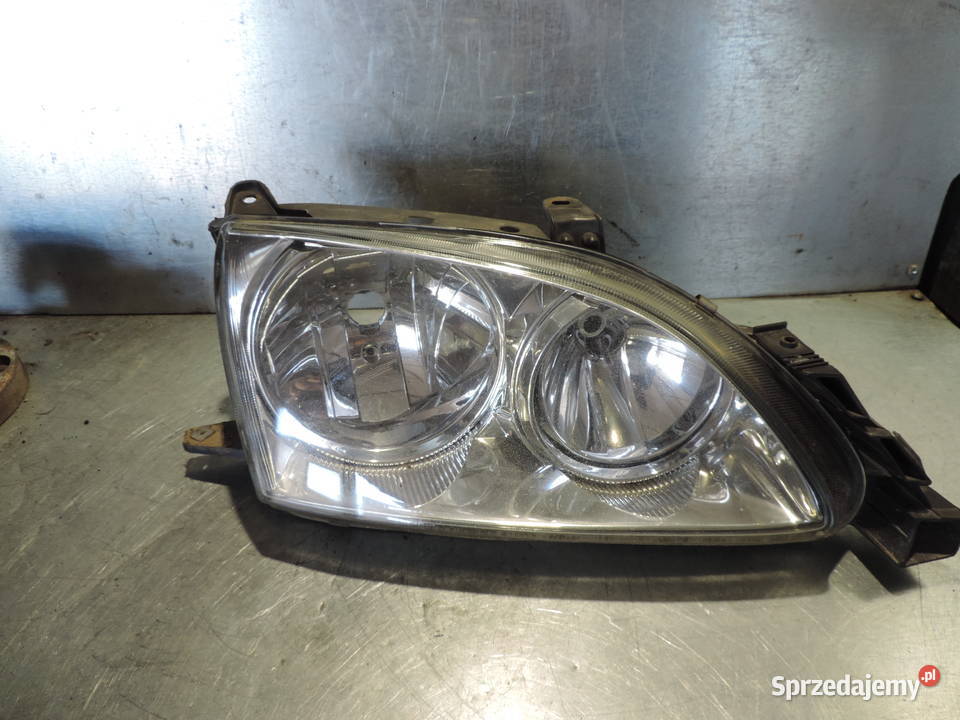 TOYOTA AVENSIS T22 REFLEKTOR LAMPA PRAWY PRZÓD Nowy Sącz