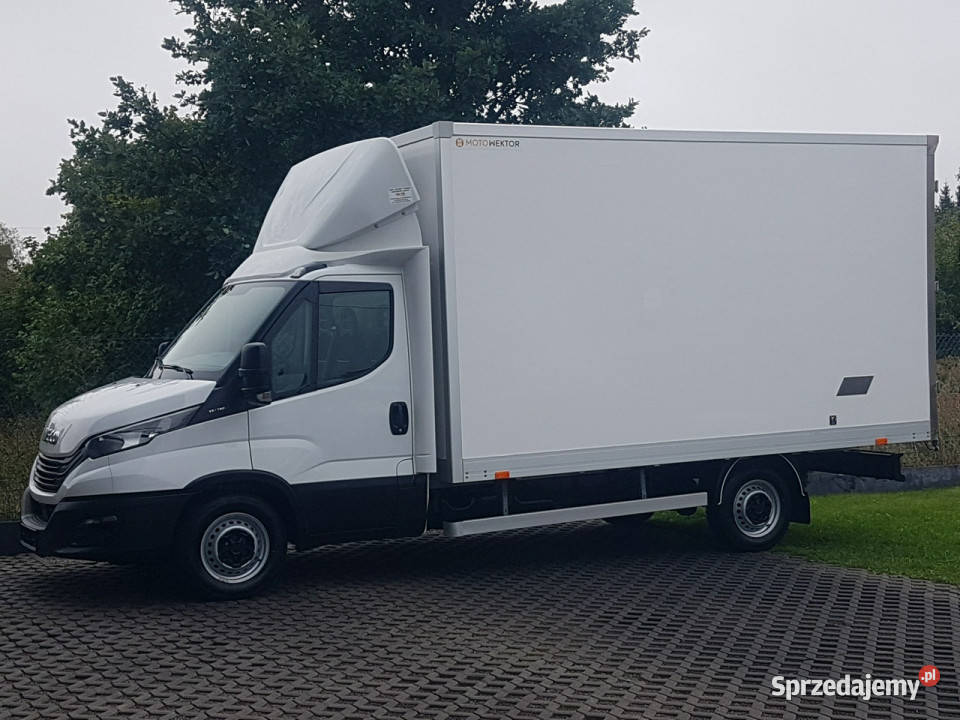 Iveco Daily KONTENER 8EP 421x223x223 KLIMA 30160 Rok produkcji 2023 śląskie Poręba