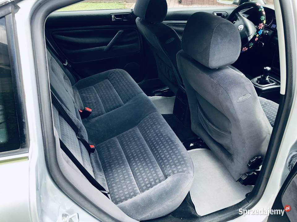 Volkswagen Passat B5 FL SEDAN 20MPI 115