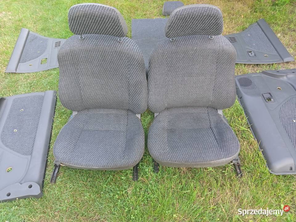 Polonez Caro plus atu kombi siedzenia kanapa osobowe podkarpackie