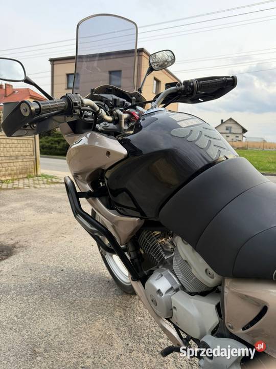 Honda Varadero 125 Wtrysk złoty Wieszowa