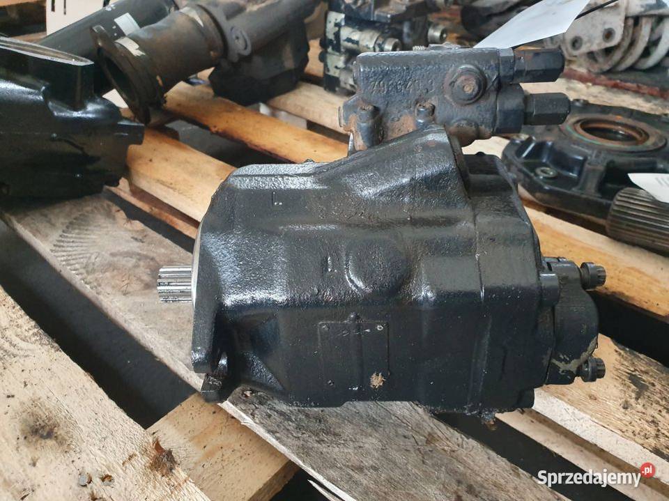 POMPA OLEJOWA CASE MAGNUM 280 Lipno sprzedam