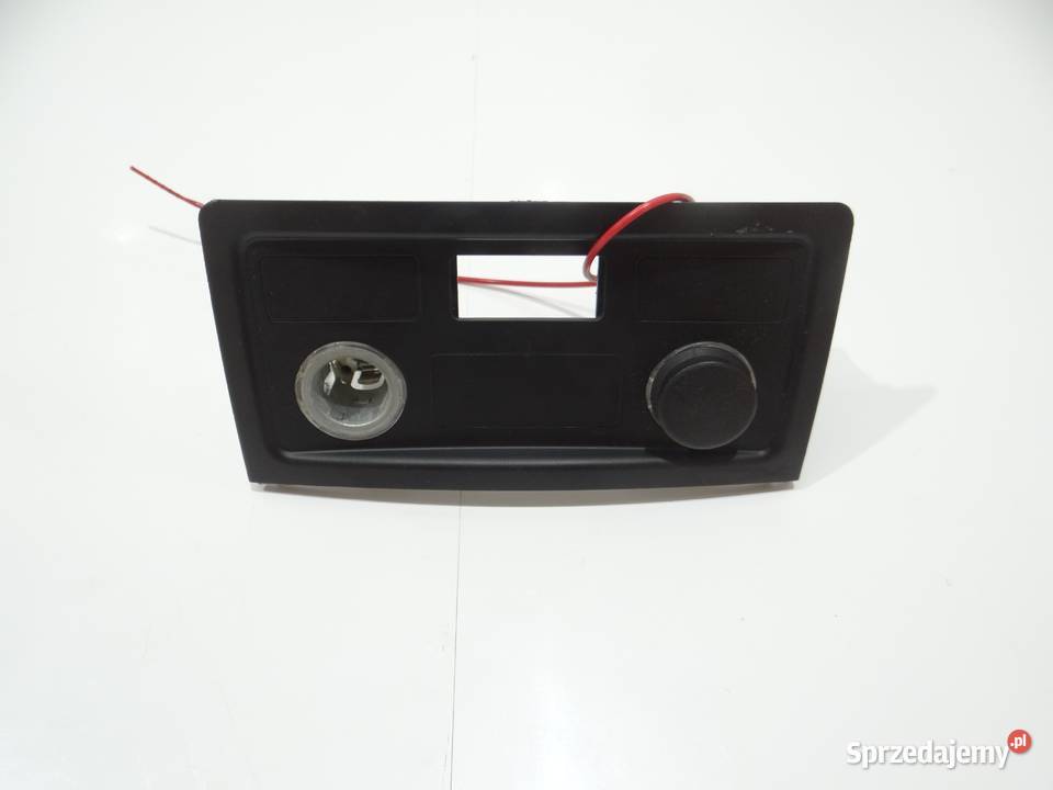 Gniazdo zapalniczki do BMW E60 E61 Strzyżewice