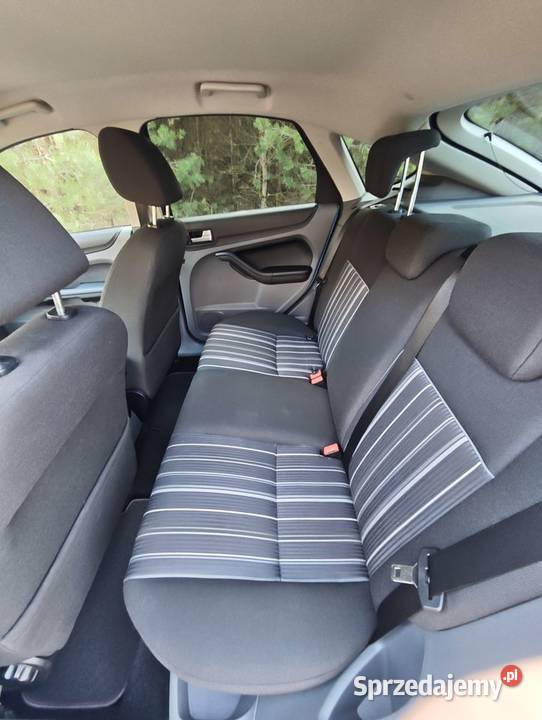 Ford Focus 16 16V Błękitny manualna Zgierz