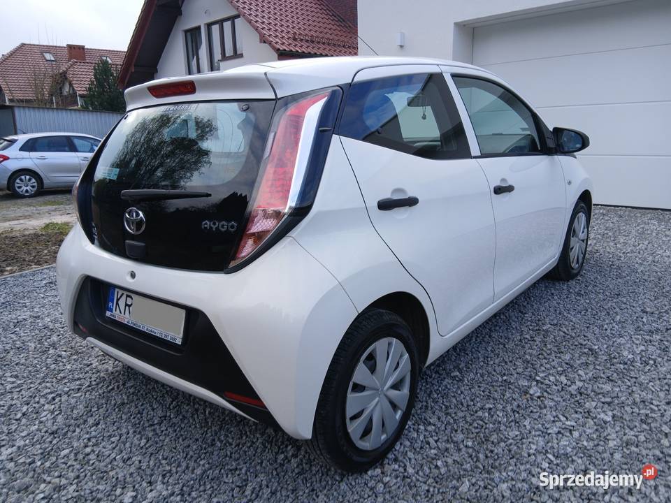 Toyota Aygo osalon Polska pierwszy właściciel Kraków