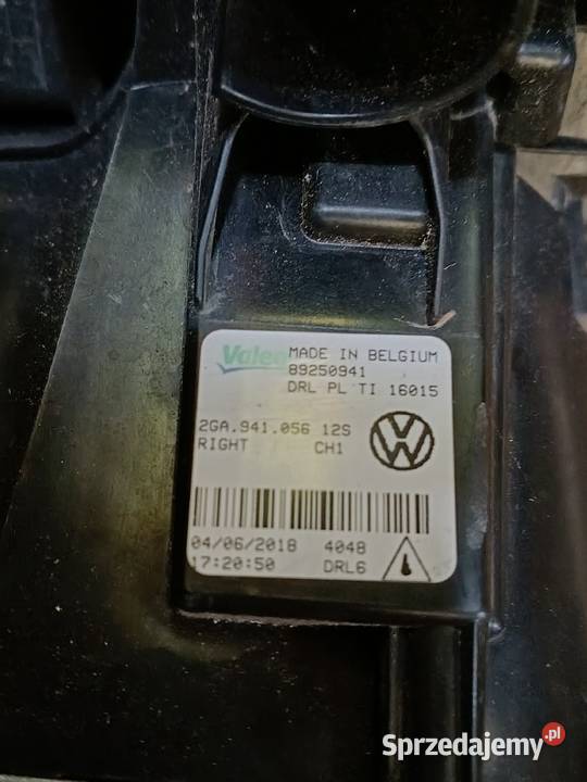 VW TROC 1721R HALOGEN PRAWY PRZÓD LED Rzetnia