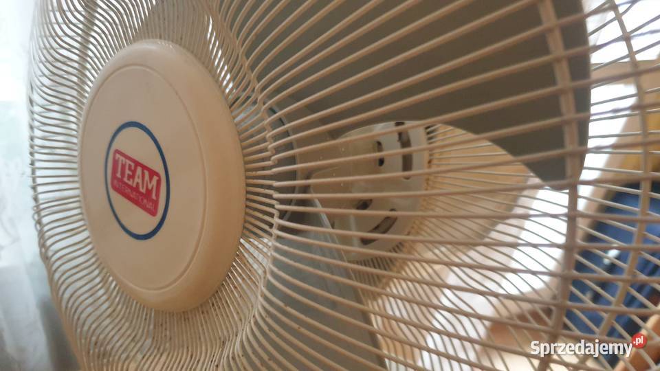 Stary wentylator biurkowy TEAM INTERNATIONAL 12 Warszawa