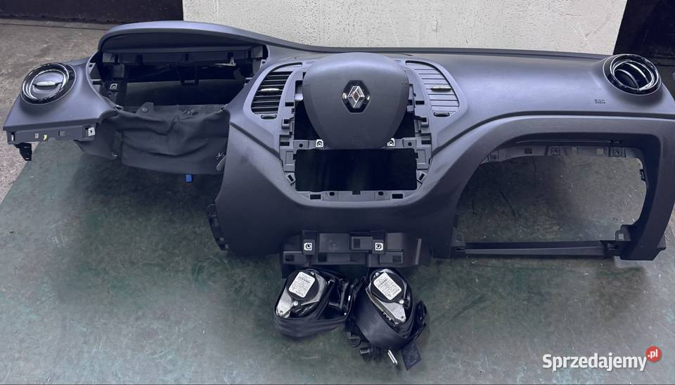 Deska rozdzielcza Renault Captur Deski rozdzielcze, konsole wielkopolskie