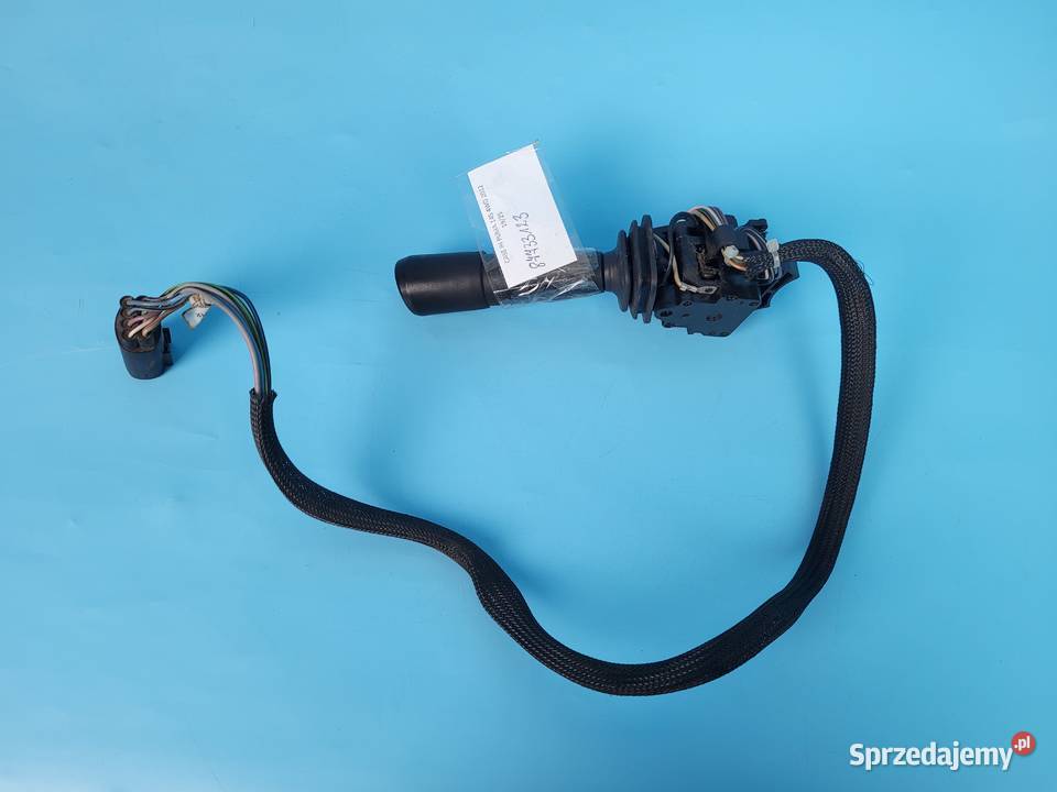 CASE IH PUMA 145 12r DŹWIGNIA STERUJĄCA ŚWIATEŁ