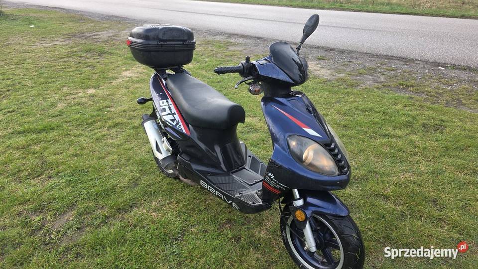 Skuter 50 kufer sprawny zarejestrowany motorower Rok produkcji 2009 Padew Narodowa