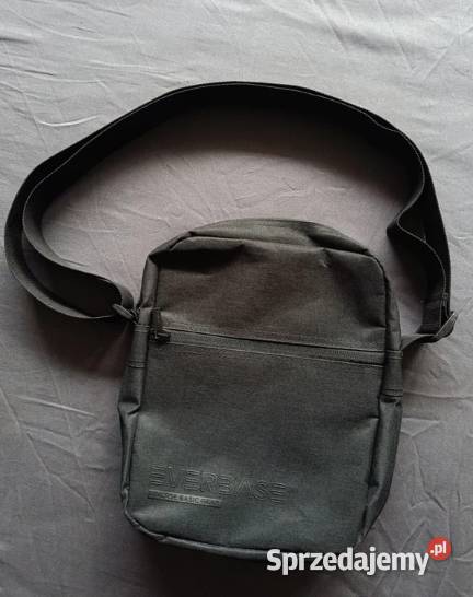 Torba Saszetka na ramię Diverse 24x29 czarna Zielona Góra