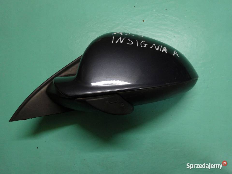 INSIGNIA A I 09r lusterko lewe przód ANGLIK 5 osobowe