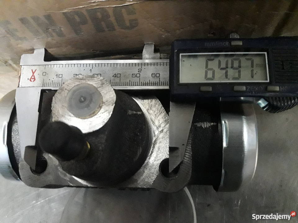 Cylinderek hamulcowy Mercedes 1013 1017 1213 Układ hamulcowy Częstochowa sprzedam