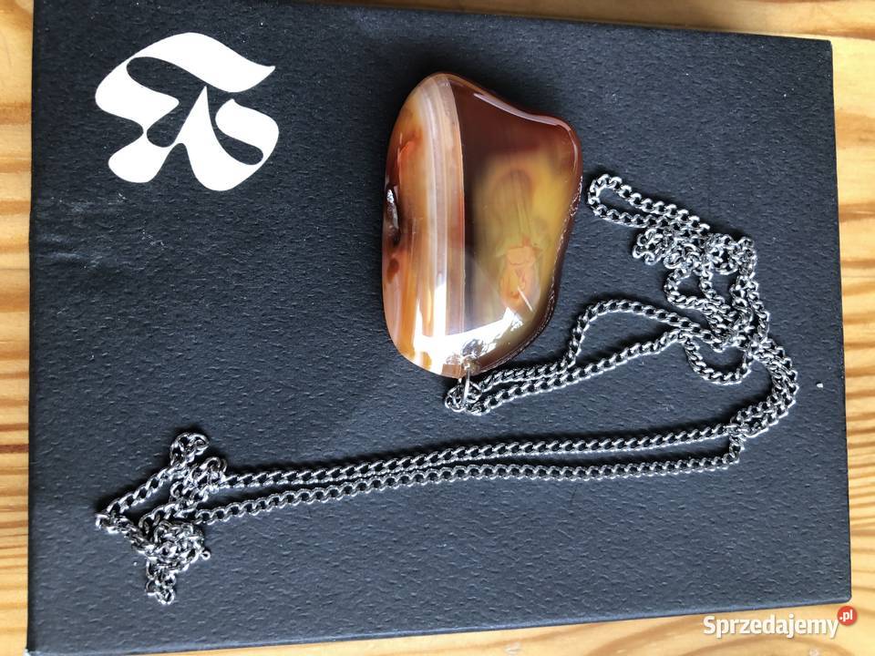 Wisior z agatu brązowego na łańcuszku pomorskie Gdańsk