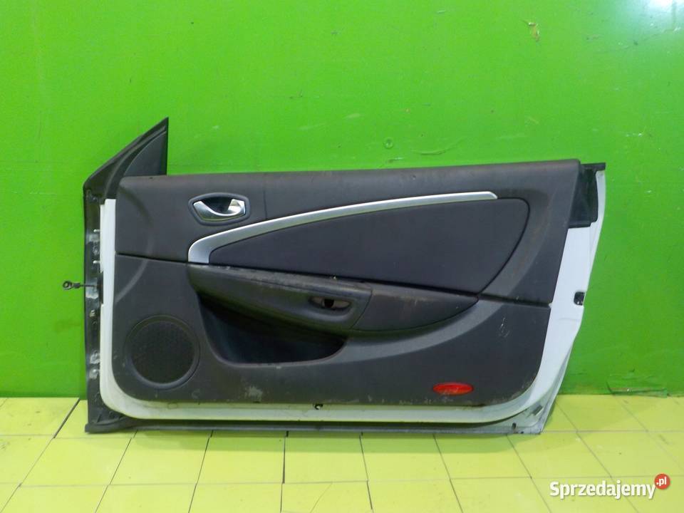 RENAULT MEGANE III 10r drzwi prawe przod Suków