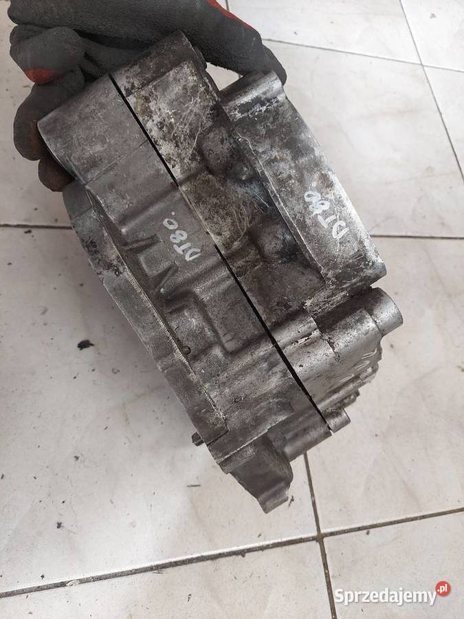 Yamaha DT 80 lc2 53v kartery blok połówki dt80 Jelenia Góra