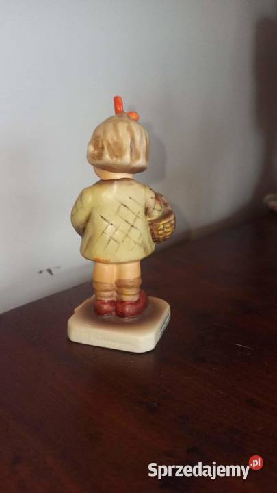 Dziewczynka duża z koszyczkiem Figurka Goebel Porcelana i szkło Gdańsk