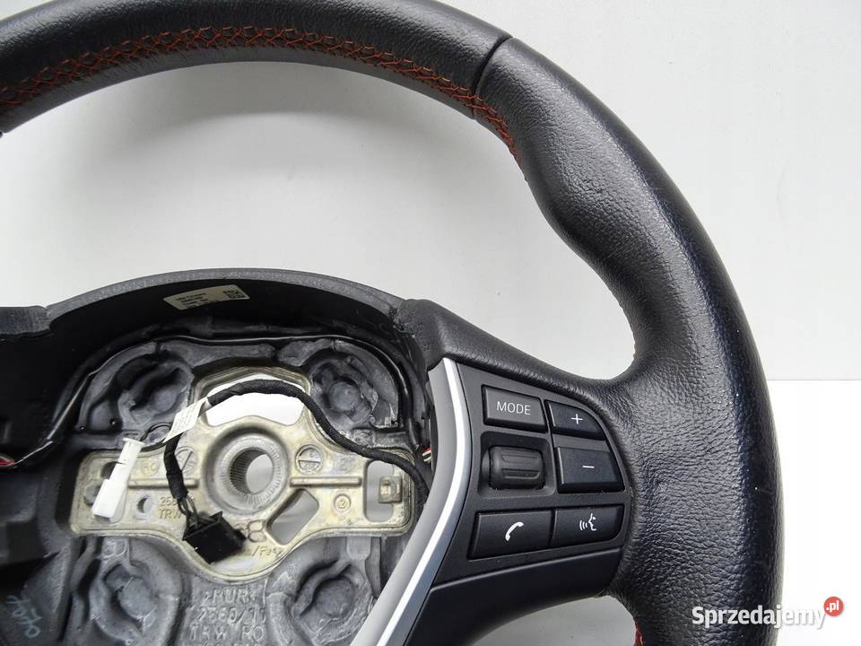 KIEROWNICA SKÓRA MULTI MULTIFUNKCJA 62560011D