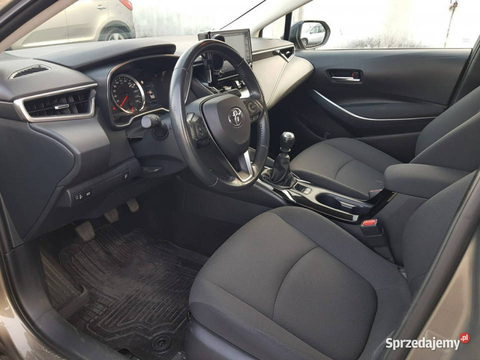 Toyota Corolla 15 Benzyna Salon Polska komputer pokładowy