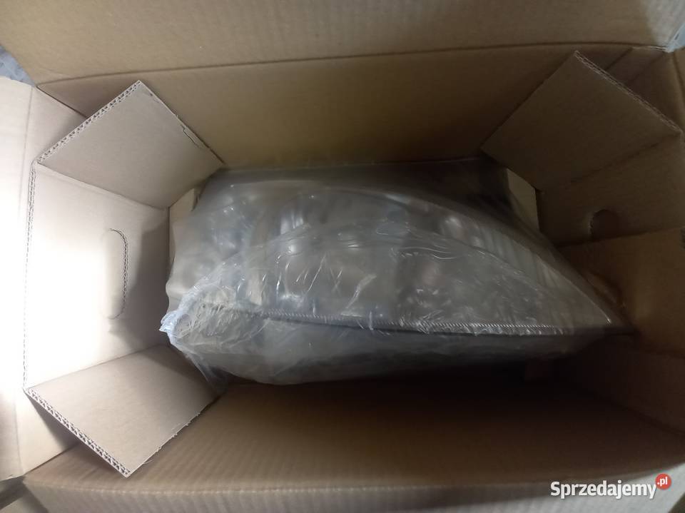 Reflektory przód Opel Corsa C Lift Nowe