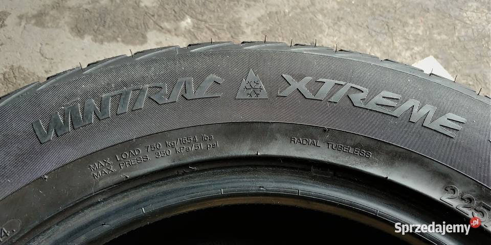 Opony zimowe Vredestein 22560R16 Żelazków