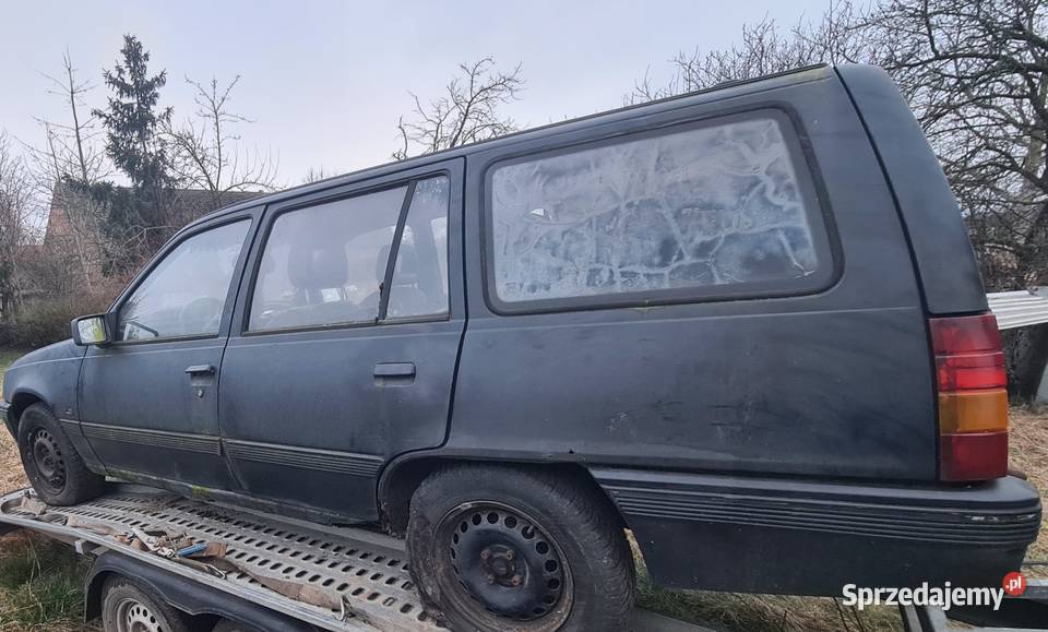 Części opel kadett E 17d Caravan kombi osobowe Pozostałe Sulęcin