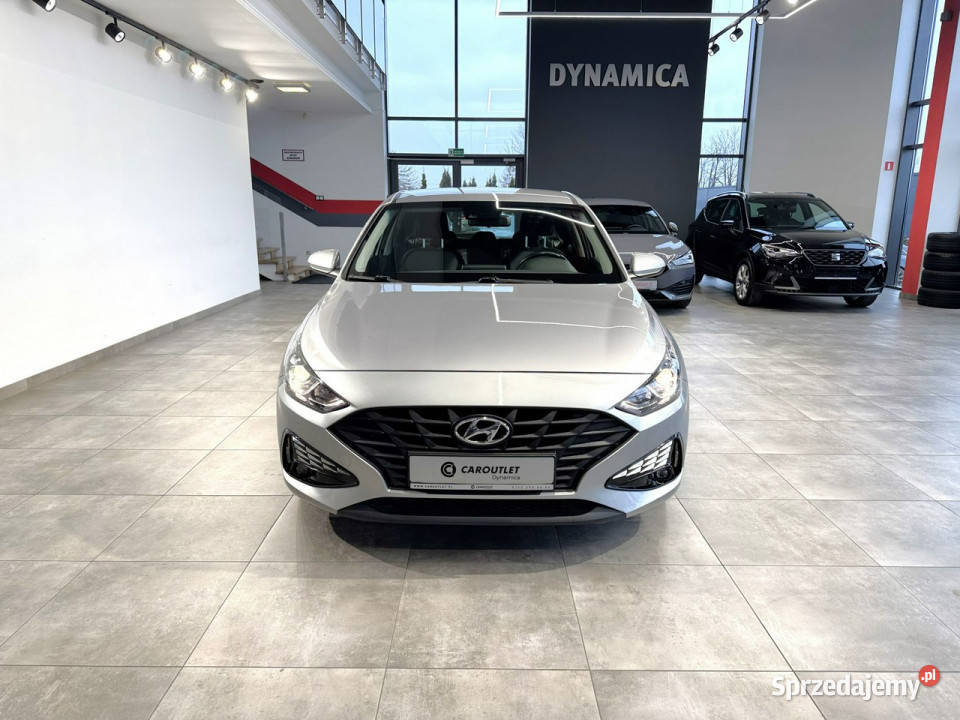 Hyundai i30 VAT 23 Classic 15DPI 110 M6 2022 r lakier metallic Myślenice