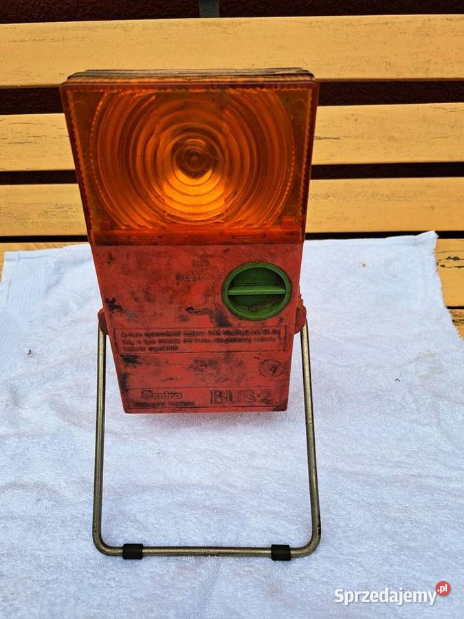 Lampa ostrzegawcza samochodowa antyk PRL Plewiska