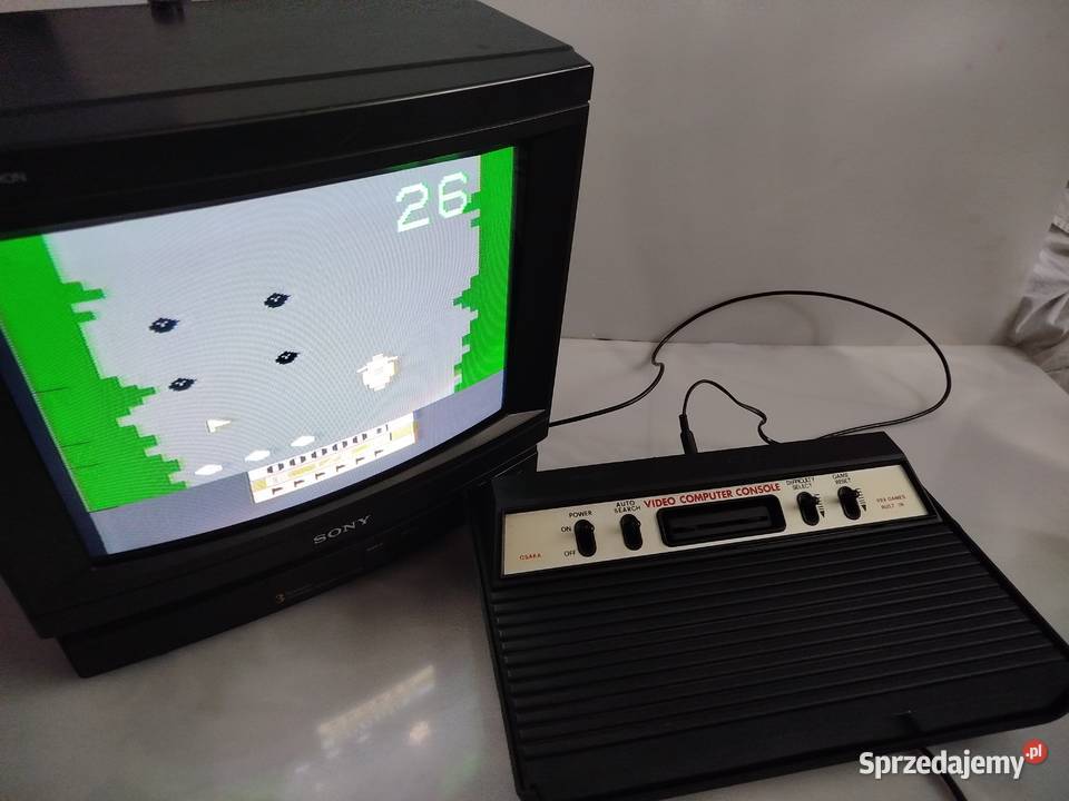 Retro konsola a la Atari 2600 wbudowane 999 gier sprzedam
