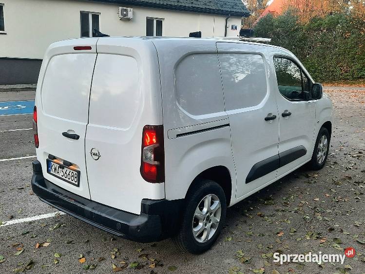 Opel Combo HDI 16100 Klima Kamera 99tkm czujnik zmierzchu małopolskie Jaśkowice sprzedam