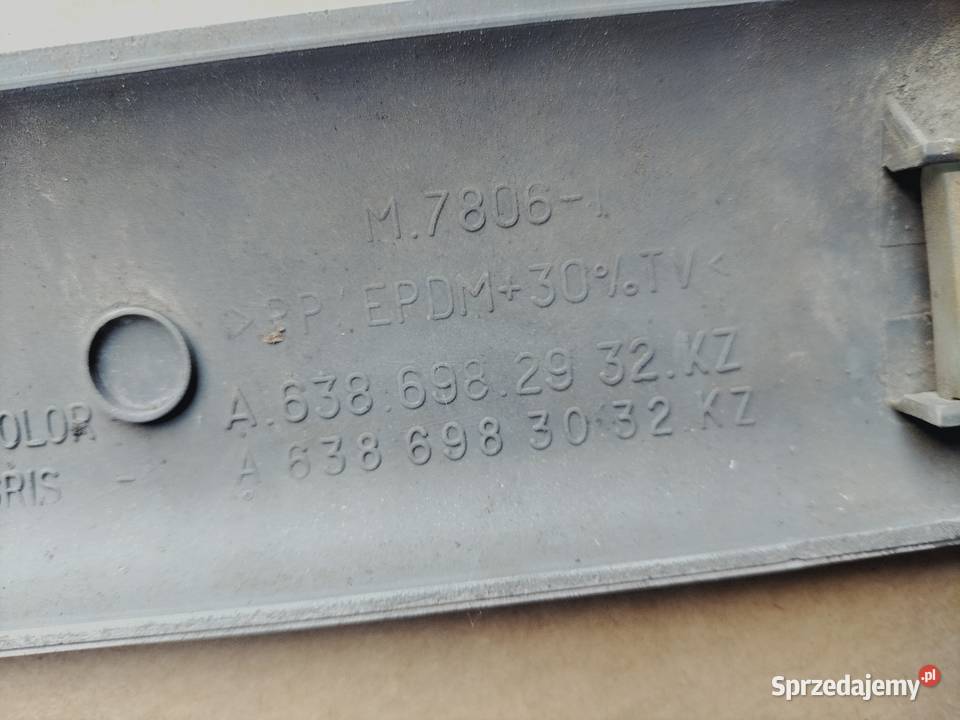 Listwa drzwi przednich lewych kierowcy MERCEDES lubelskie Kamień-Kolonia sprzedam