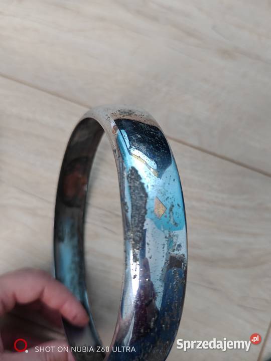 Ramka lampy SHL M11 oryginał Obudowy lamp i żarówek sprzedam