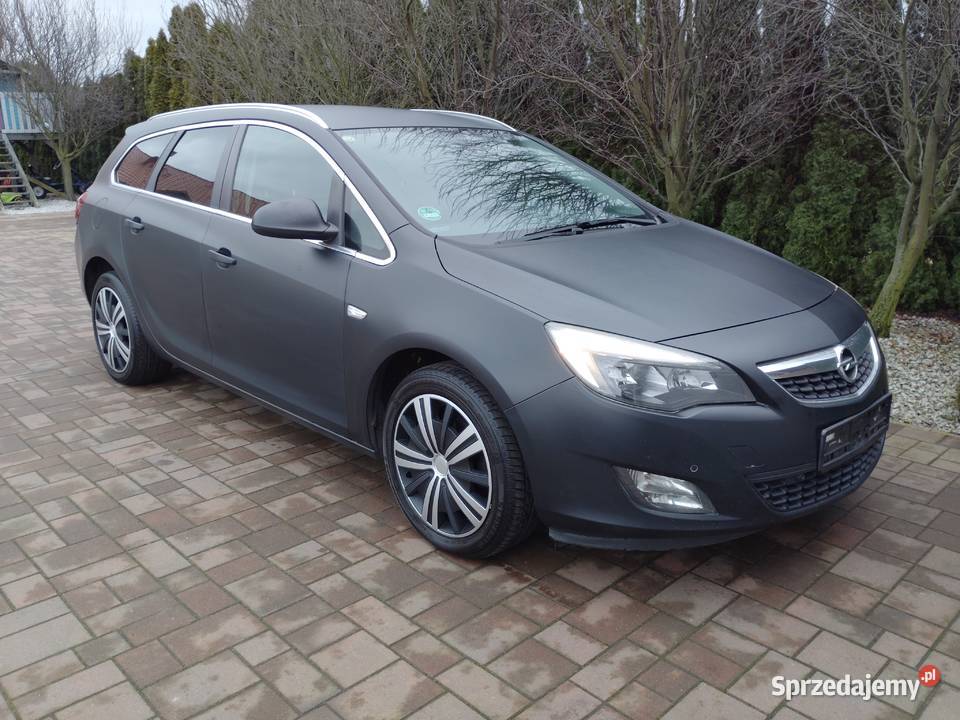Opel Astra J 2011r 16i 116 BEZWYPADKOWA z wielkopolskie Witkowo