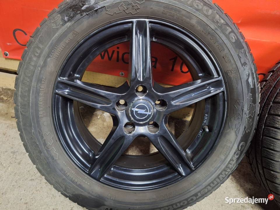 Alufelgi 5x105 16 ET38 Dezent OPEL Astra Mokka Choceń
