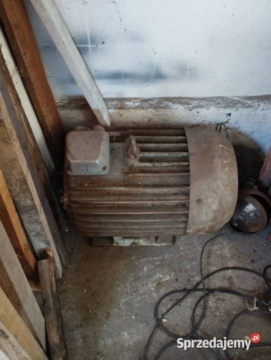 Silnik 17KW dwubiegowy Wola Cyrusowa