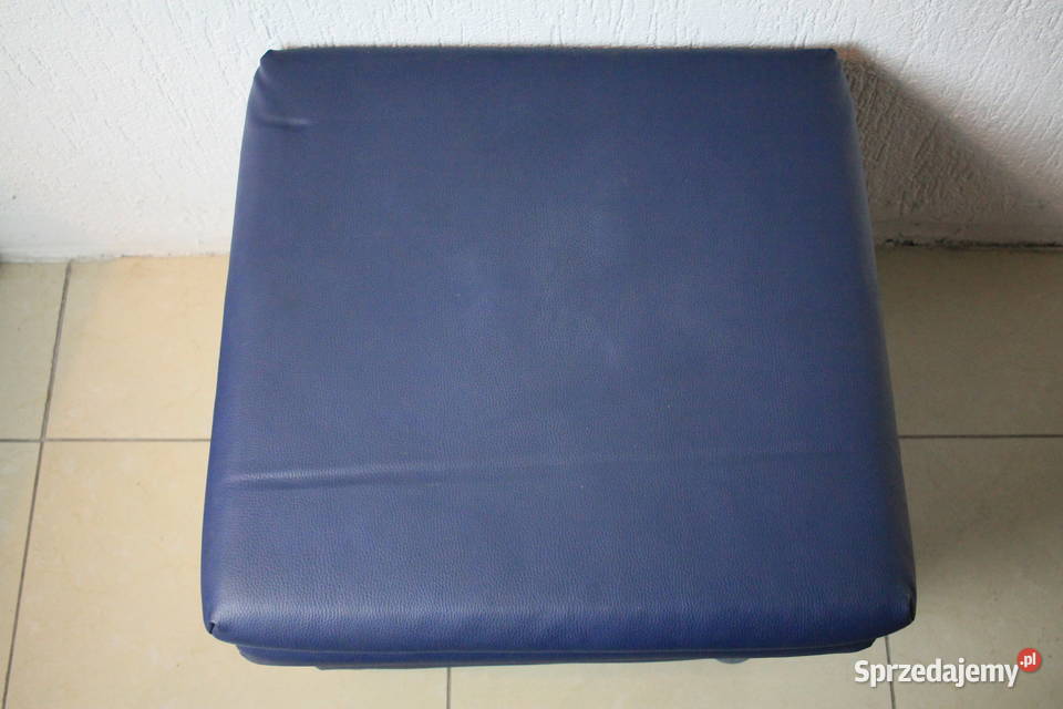 Niebieska pufa 57x57x45