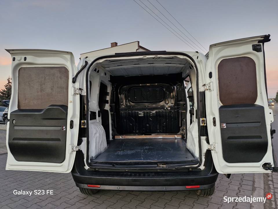 FIAT DOBLO 13 90 2013r zadbanybezwypadek Rydzyna