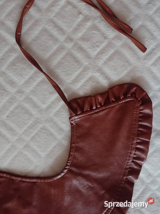 Skórzany brązowy kołnierz do płaszcza z Londynu