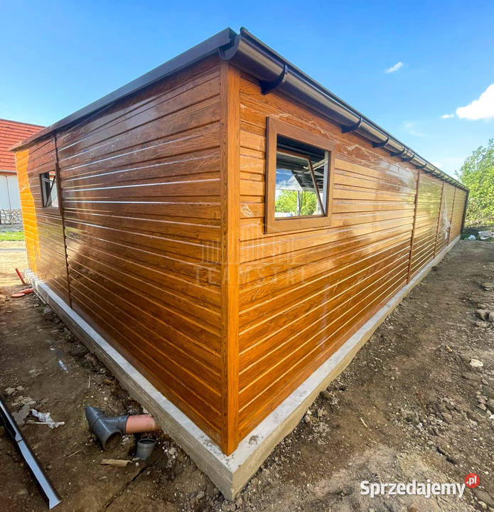 Garaz blaszany 16x5 m 4x brama uchylna 3x okno Malbork