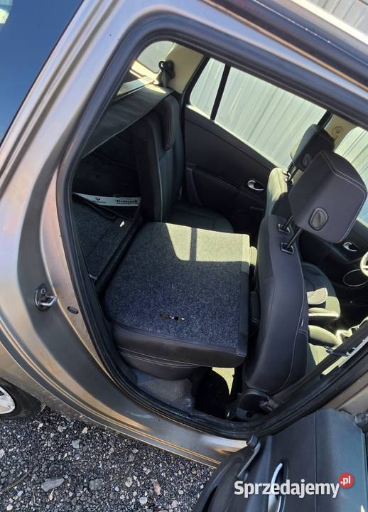 RENAULT CLIO 12 BENZYNA KOMBI Rok produkcji 2010 Słubice